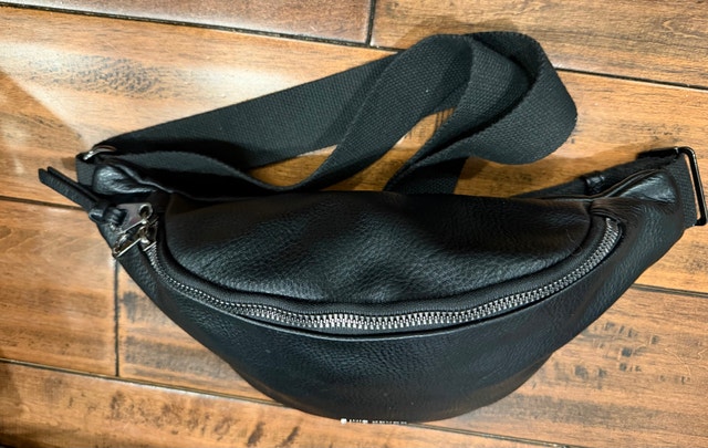 David Jones Waist Bag - photo 4