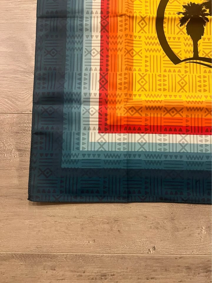 Tropical Palm Springs Palm Tree Geometric Print Scarf Bandanna - photo 3