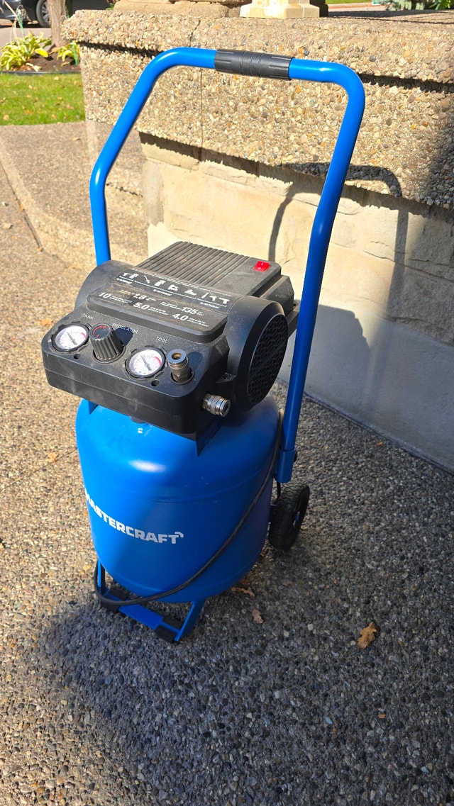 Mastercraft 10Gal Oil-Free Vertical/Horizontal Compressor