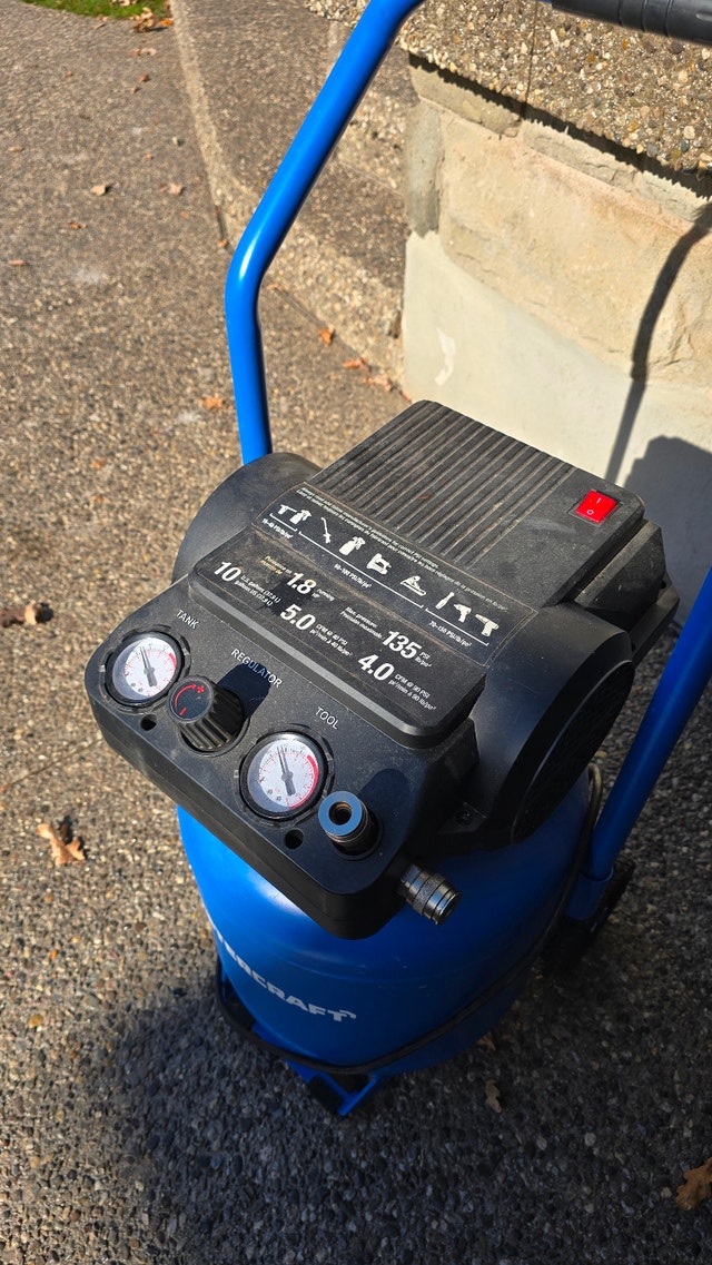 Mastercraft 10Gal Oil-Free Vertical/Horizontal Compressor - photo 3