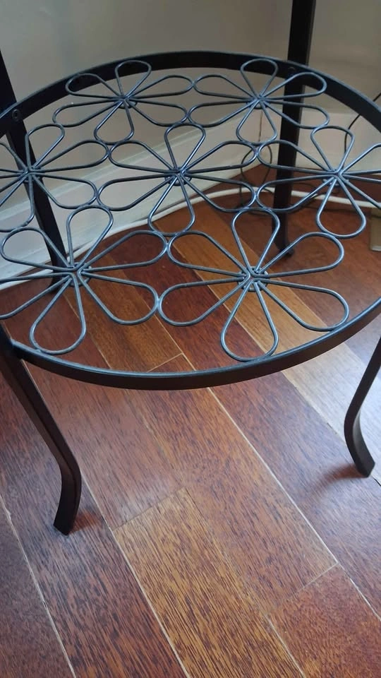 Elegant round Glass Top Metal Side Table - photo 3