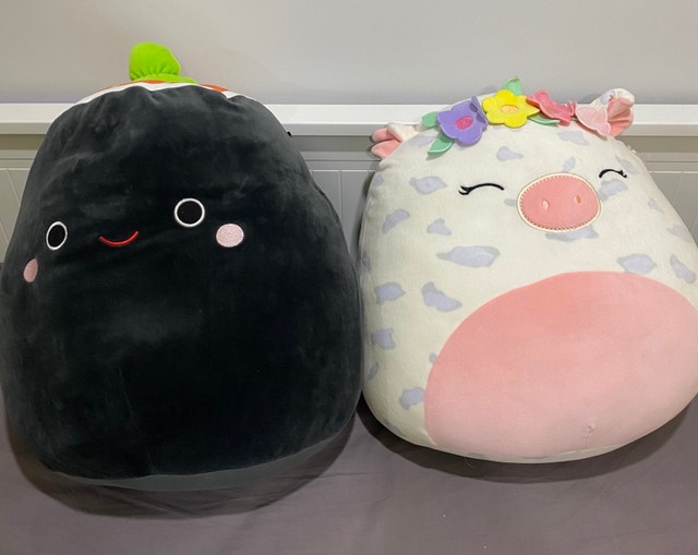 MASSIVE Squishmallows Plushies - photo 2