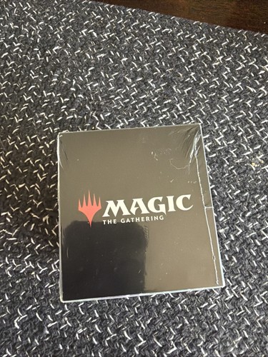 Magic the Gathering PRO-100+ Deck Box AW55771 - photo 5