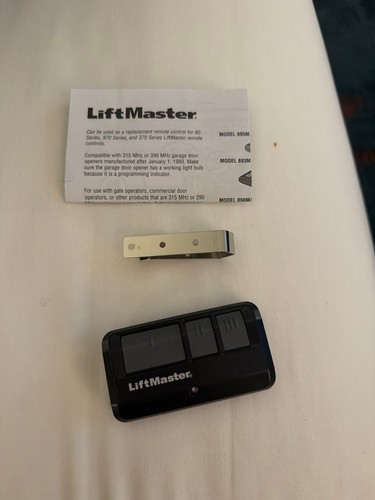 LiftMaster 893MAX 3-Button Remote Control - photo 3