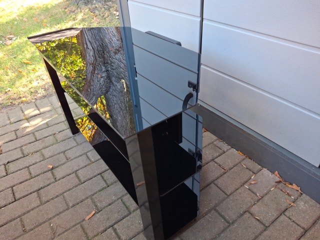 Black Tempered Glass Corner TV Stand / Media Console - photo 3