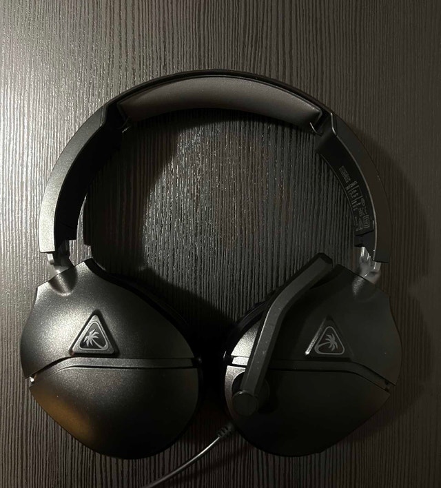 Gaming Headphones With Mic ( Turtle Beach)
