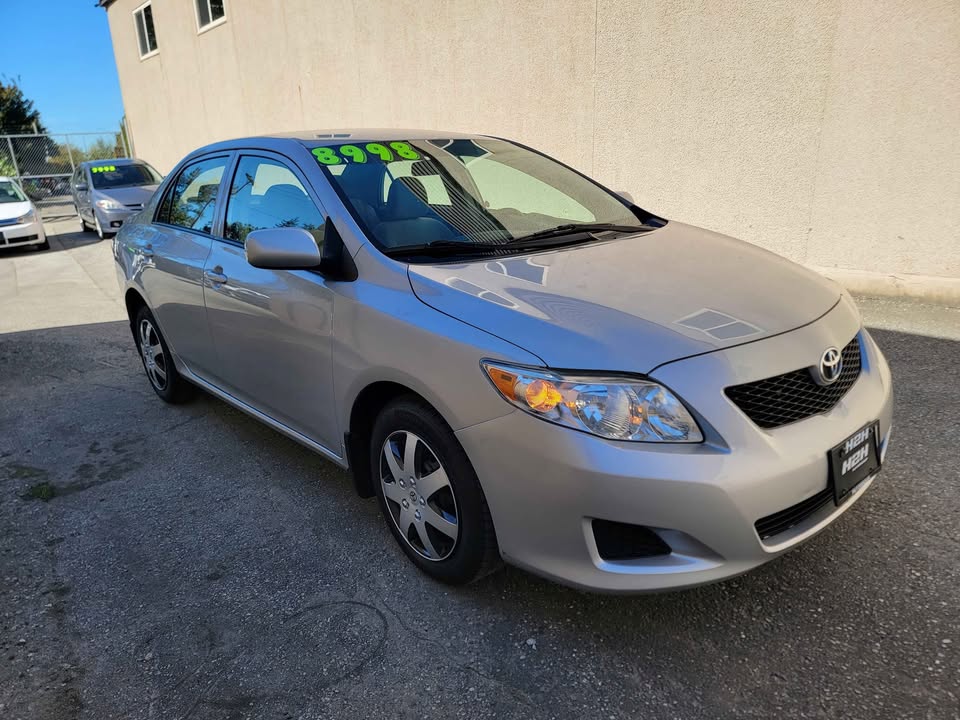 2009 Toyota Corolla - photo 2
