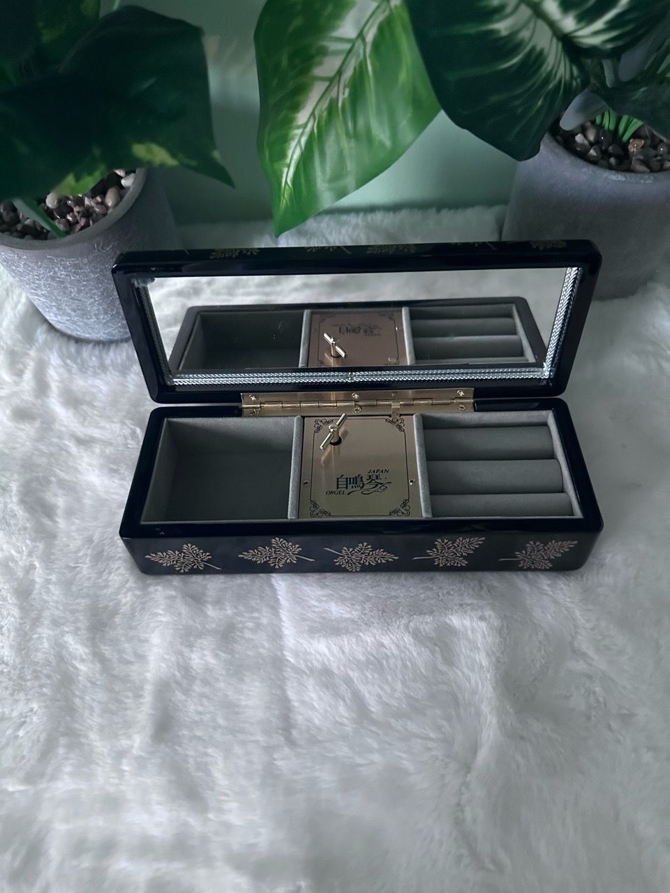 Japan Orgel Black Lacquer Music Jewelry Box