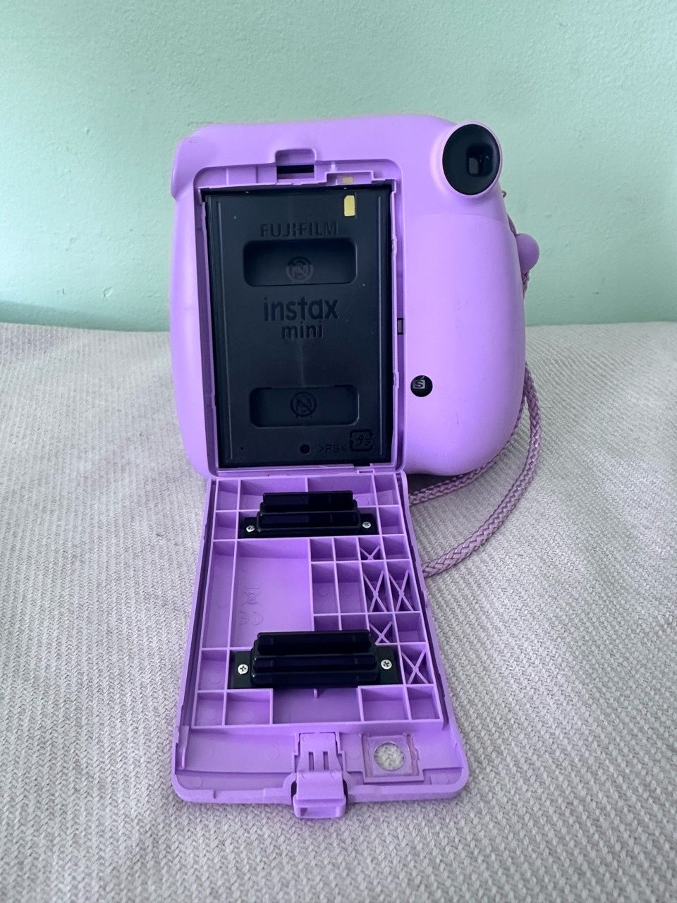 Fujifilm Instax Mini 7+ Instant Camera Purple - photo 5