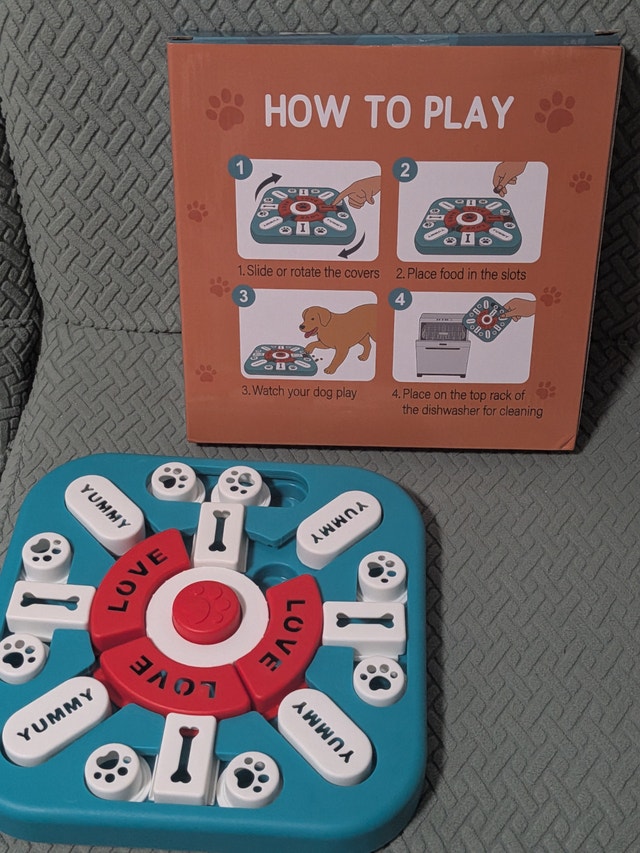 Dog Puzzle Toy – Interactive Treat Dispenser