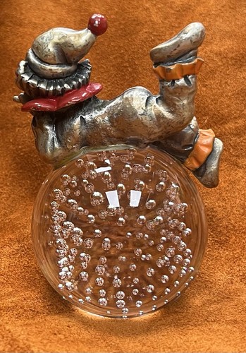 Vintage George Good Style Pewter Clown Art Glass Paperweight - photo 3
