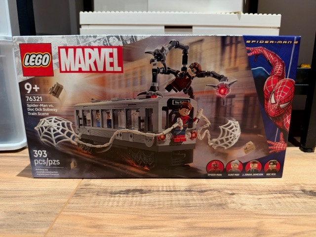 Lego 76321 - Spider-Man vs. Doc Ock Subway Train Scene - BNIB
