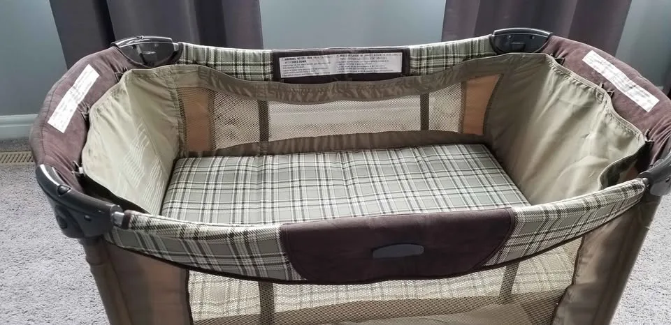 Play yard playpen Safety First Travel Ease image indicator(4)