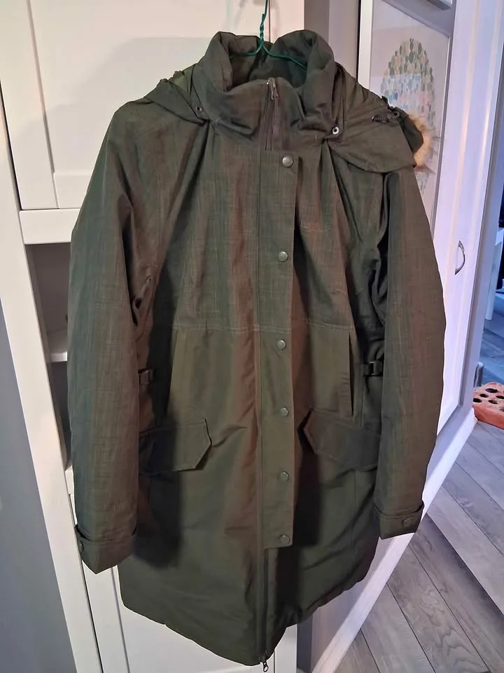 L women's Wind River winter coat thumbnail