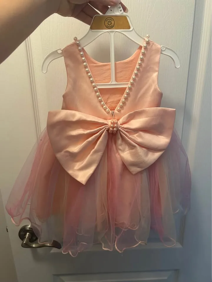 Beautiful Baby Dress, 12 months. image indicator(2)