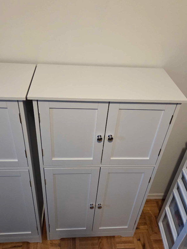 White Storage Cabinet- NEW - photo 2
