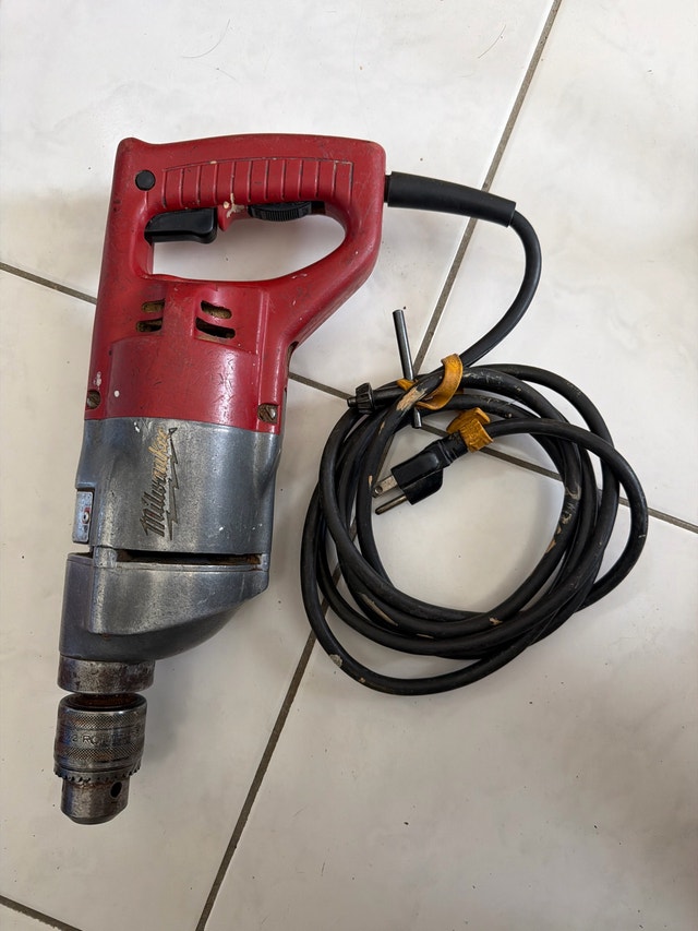 Milwaukee 1/2 inch drill