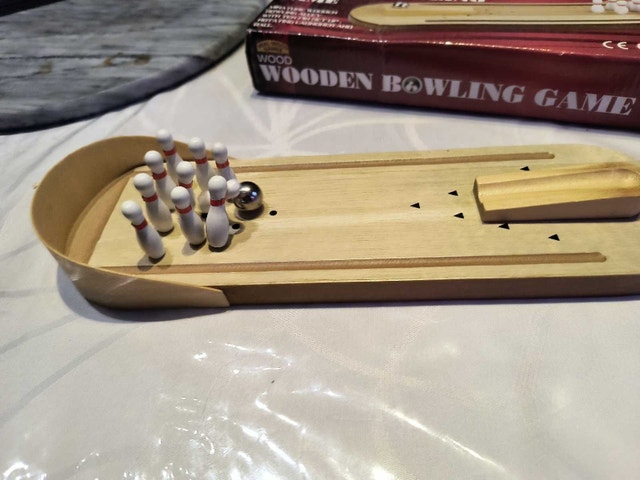 wooden bowling game - photo 3