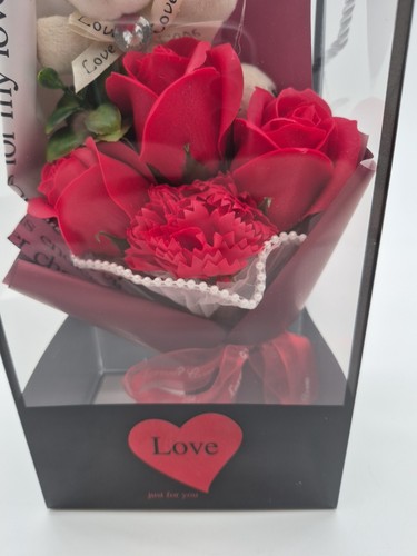 Red Flower Teddy Bear Gift Basket - photo 2