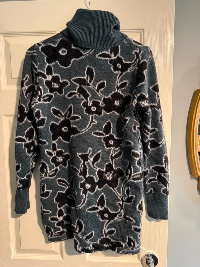 Yest Turtleneck Sweater - photo 2