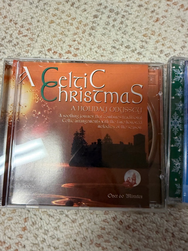 Christmas Music CD Collection - photo 2