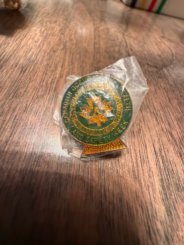 Canadian Occupational Health and Safety Week Pin