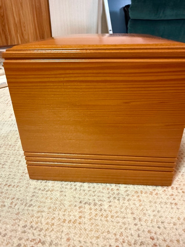 Pair of Handcrafted Redwood Cremation Urns – Never Used - photo 2