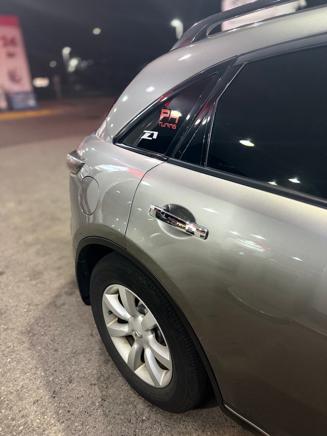 2004 Infiniti fx35 READ DESC - photo 4