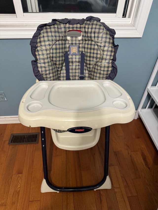 high chair - photo 2