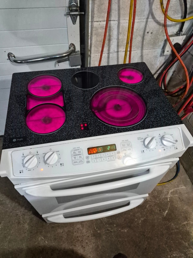 GE stove electric stainless oven CLEAN profile - photo 3