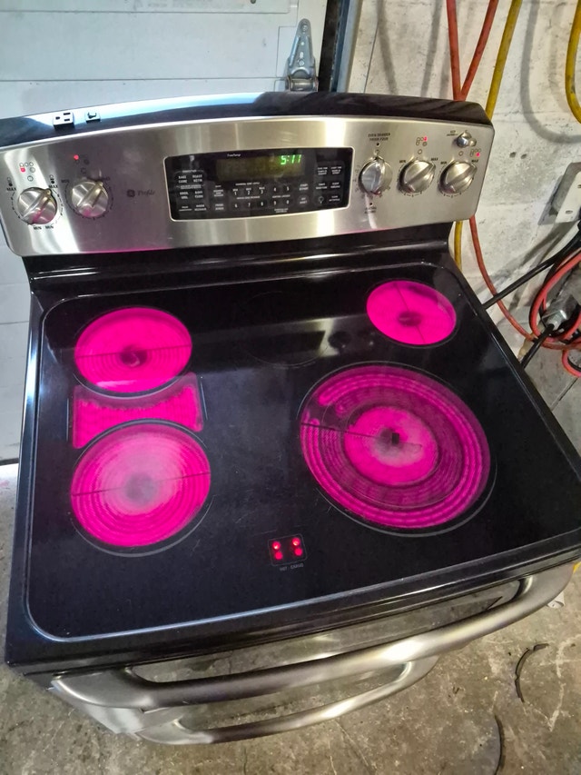 GE stove electric stainless oven CLEAN - photo 5