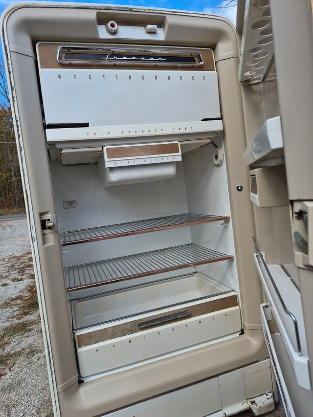 1956 Westinghouse Fridge Working 12.5 CU.FT - photo 2