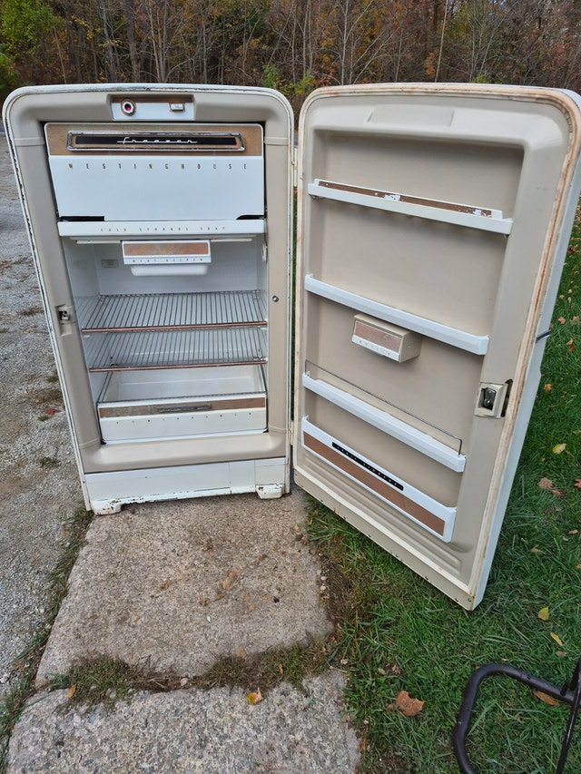 1956 Westinghouse Fridge Working 12.5 CU.FT - photo 4