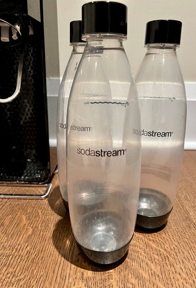 SODASTREAM SOURCE SPARKLING WATER MAKER – BLACK SODA MACHINE - photo 2
