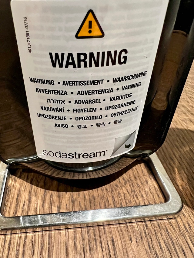 SODASTREAM SOURCE SPARKLING WATER MAKER – BLACK SODA MACHINE - photo 4