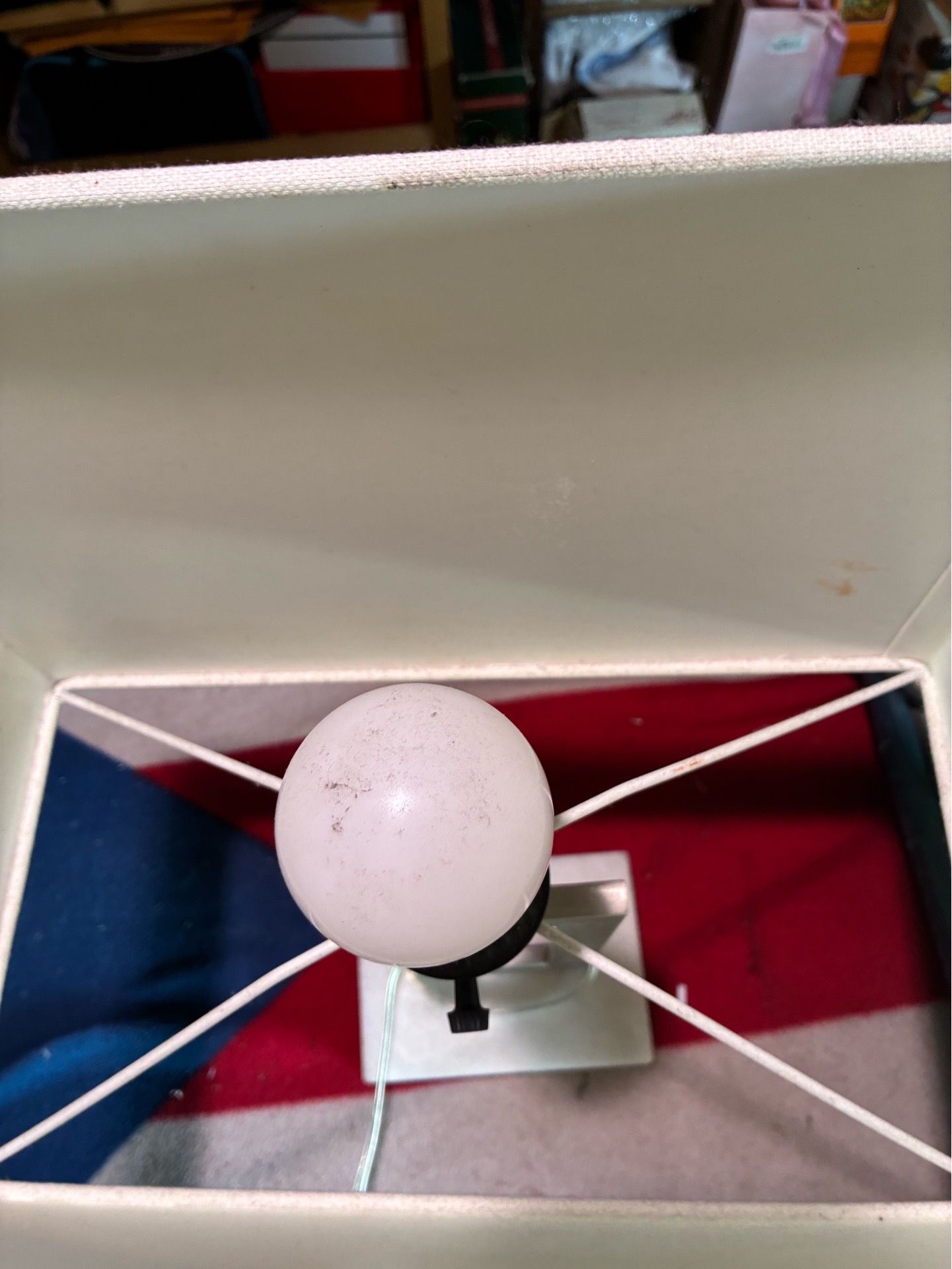 Table lamp - photo 4