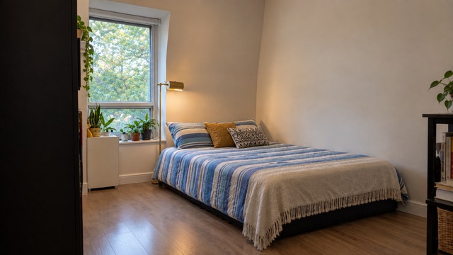 Single bedroom sublet in 4 bedroom duplex