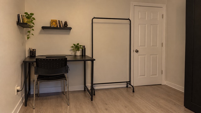 Single bedroom sublet in 4 bedroom duplex - photo 2