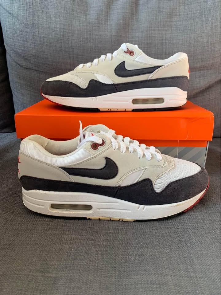Used 2017 Nike Air Max 1 Anniversary Obsidian - photo 2