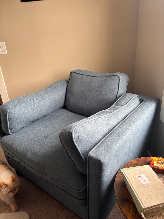 Blue statement chair - photo 2
