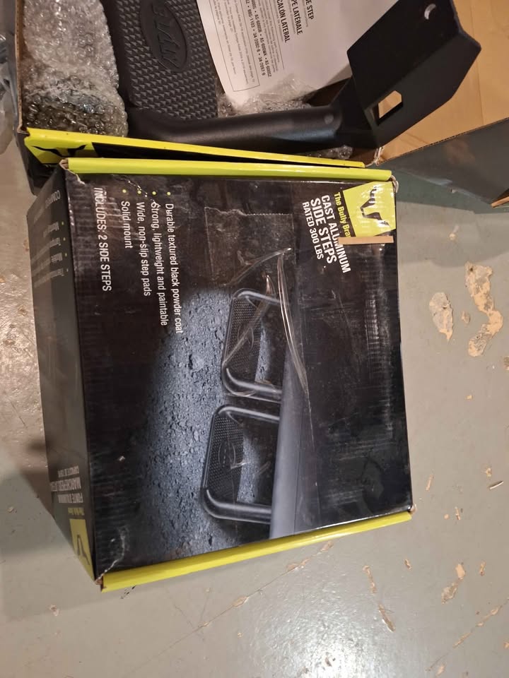 Bully brand side steps for truck/suv - photo 2