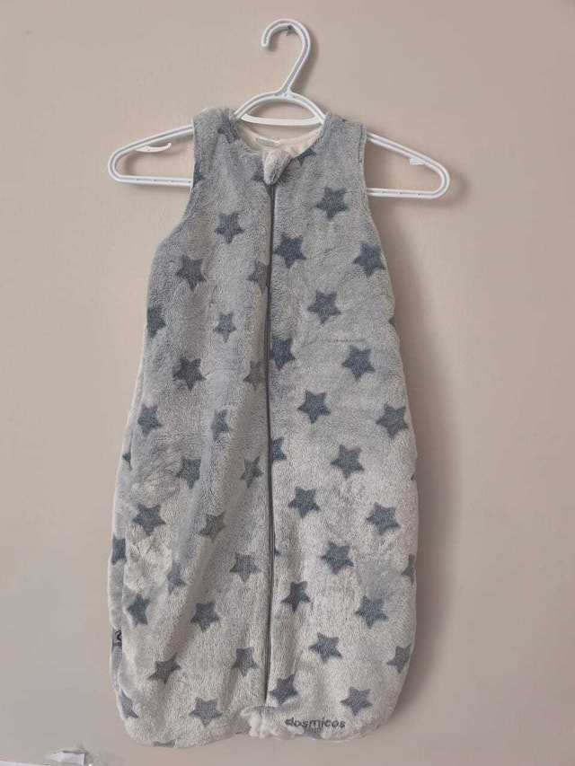 ⭐ Baby Plush Sleep Sack – New and never used! Size 6-12 months - photo 2