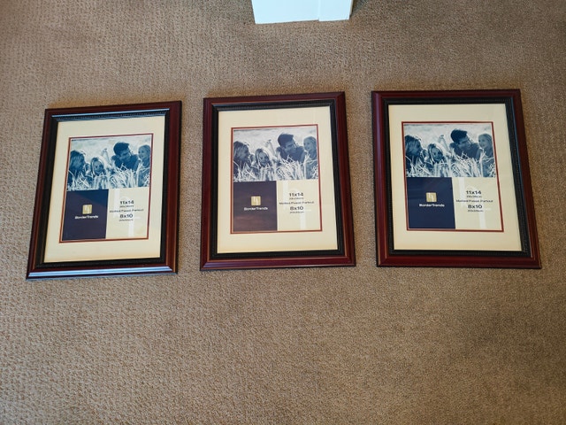 Set of 3 Matching Mahogany Photo Picture Frames – 11x14 & 8x10 | Karrot