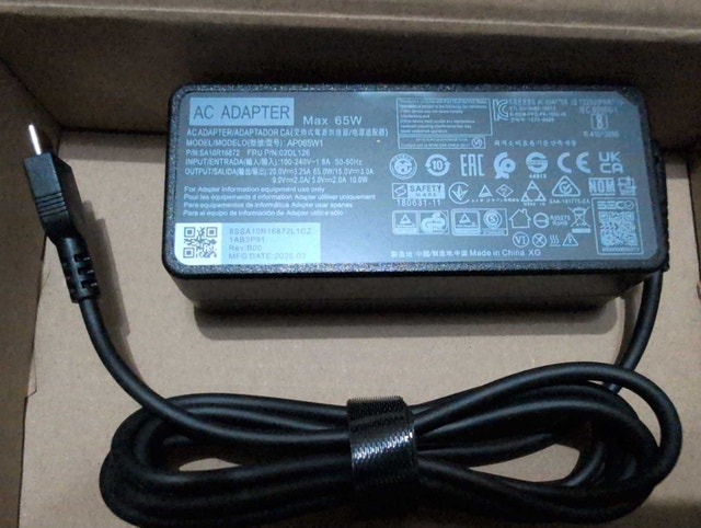 Lenovo 65W Type C , USB C charger - photo 2