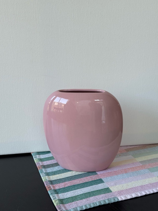 Vintage William Alexander Collection, Ceramic Pink Vase 80s