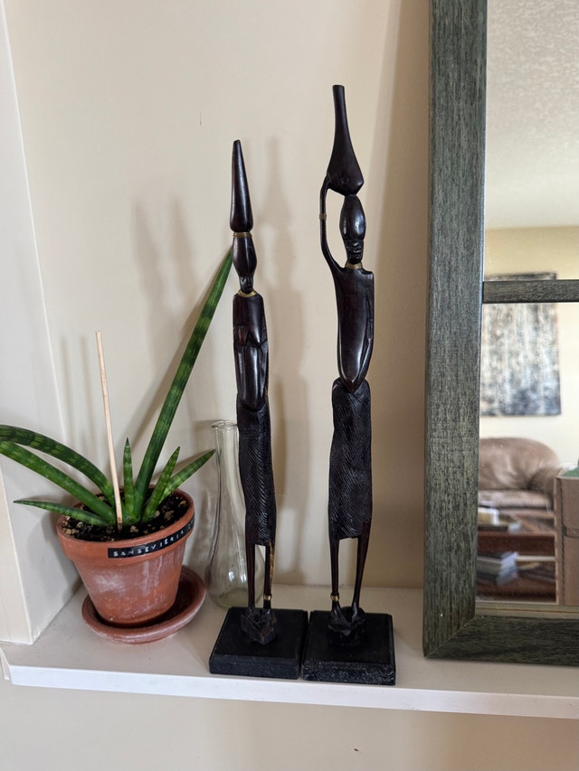 Hand Carved African Wooden Figures – Pair – Vintage Decor