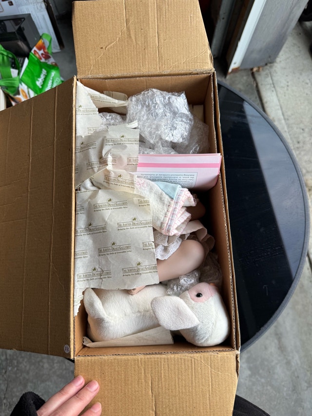 Collectible porcelain doll Baby Bo Peep - photo 5