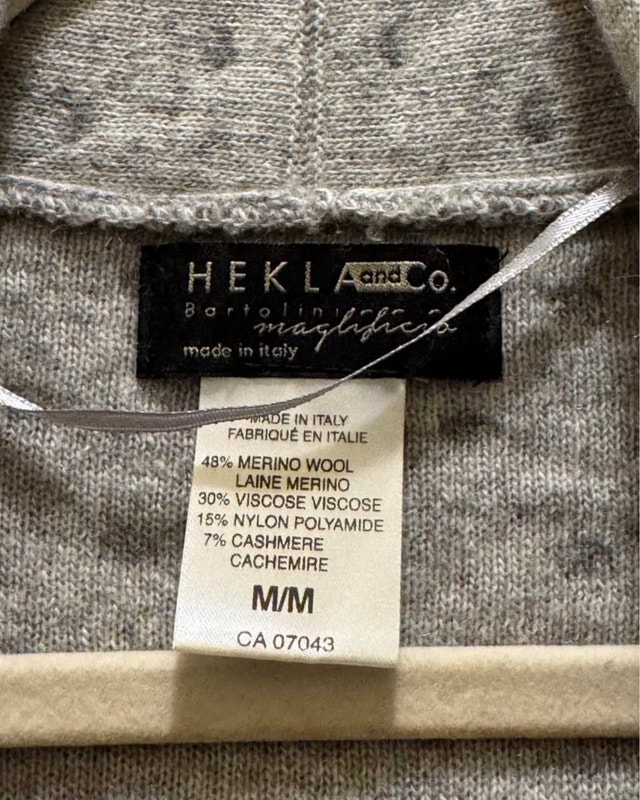 Italian cardigan merino woolcashmere size medium - photo 4