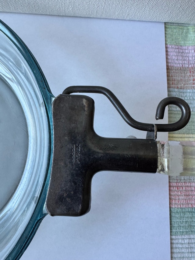 Vintage Pyrex Glass Skillet with Clear Handle | MCM Kitchenware - photo 3