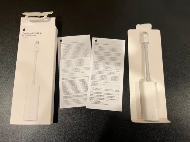 Apple Thunderbolt 3 to Thunderbolt 2 Adapter - photo 2